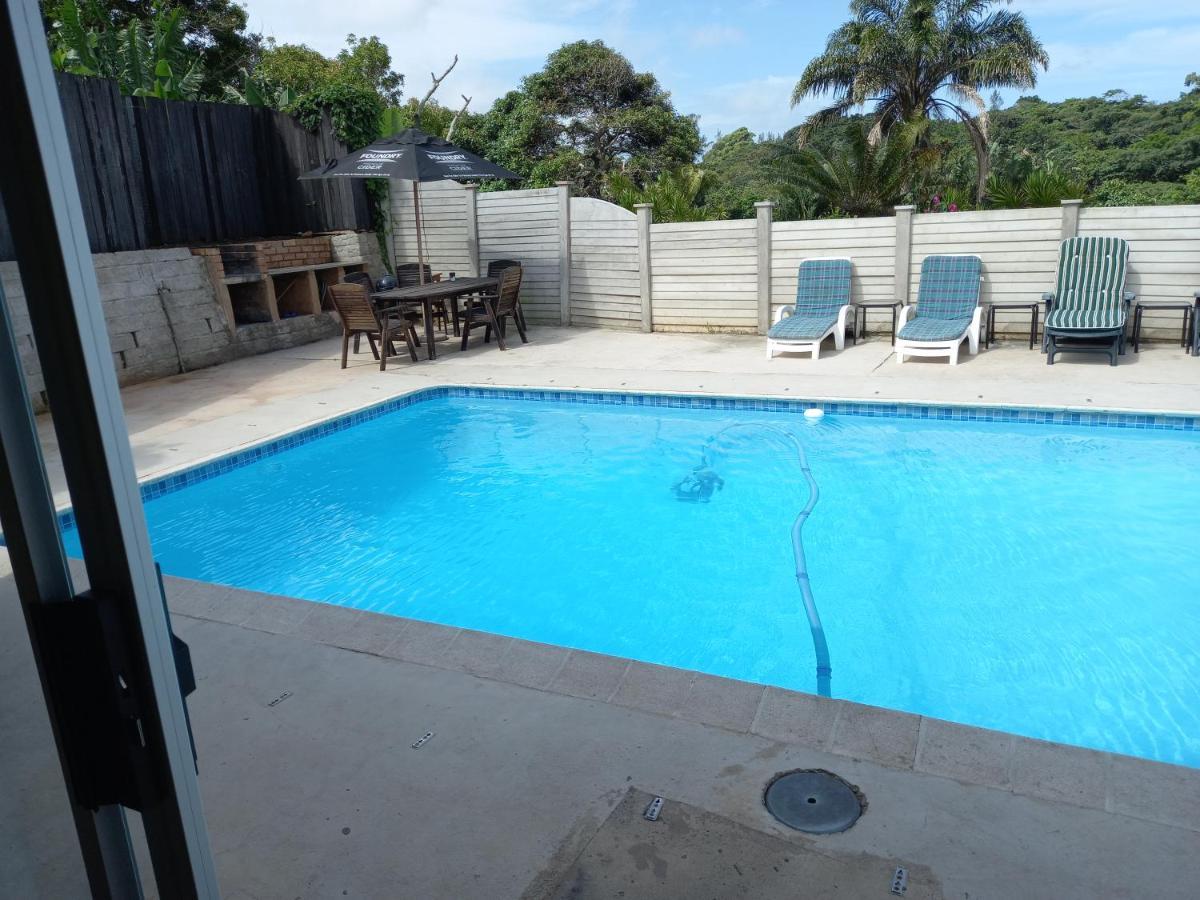 פורט שפסטון Poolside Guest House מראה חיצוני תמונה