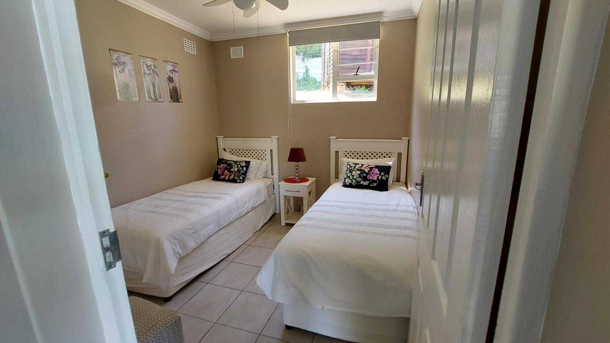 פורט שפסטון Poolside Guest House מראה חיצוני תמונה