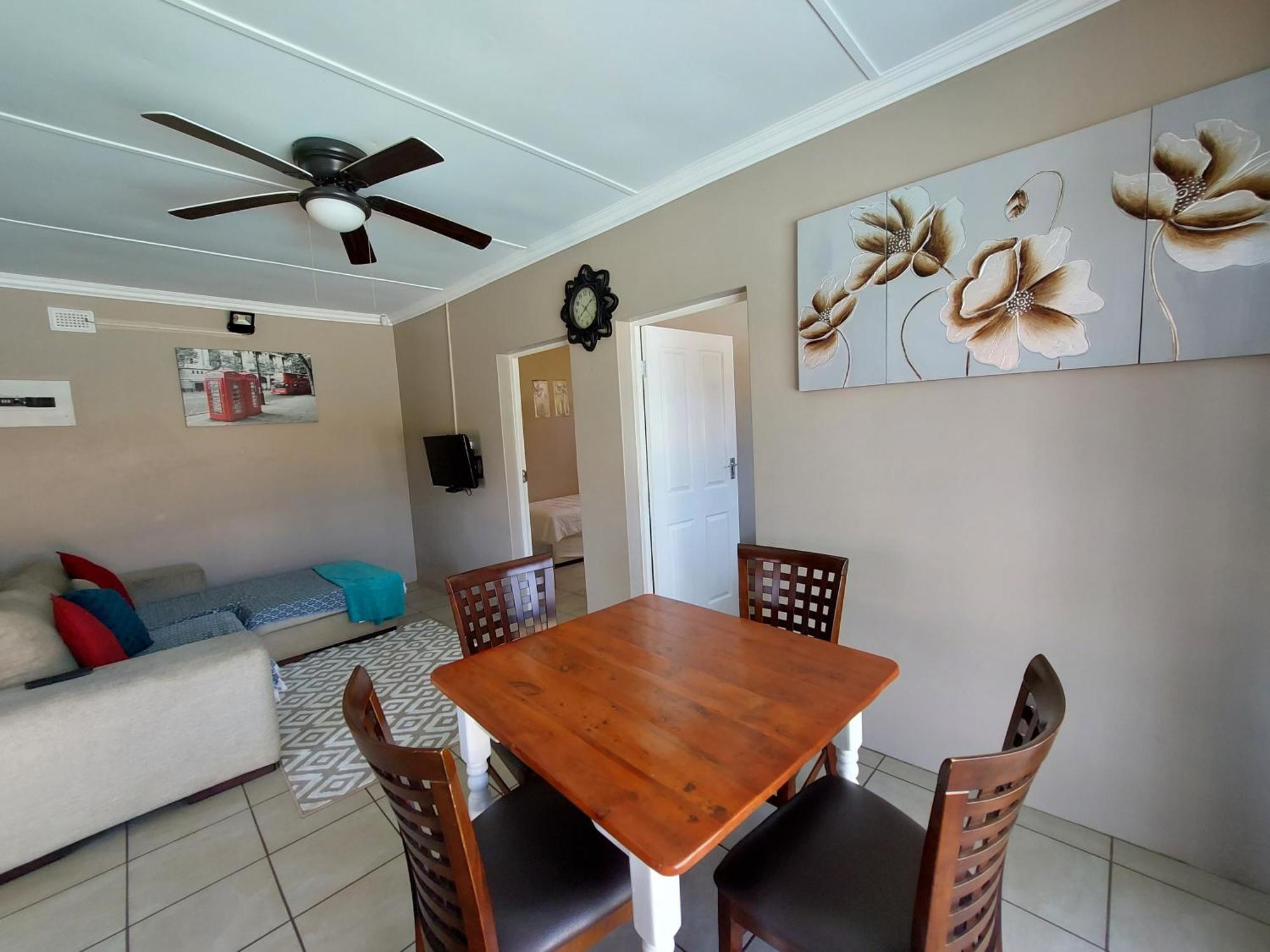 פורט שפסטון Poolside Guest House מראה חיצוני תמונה